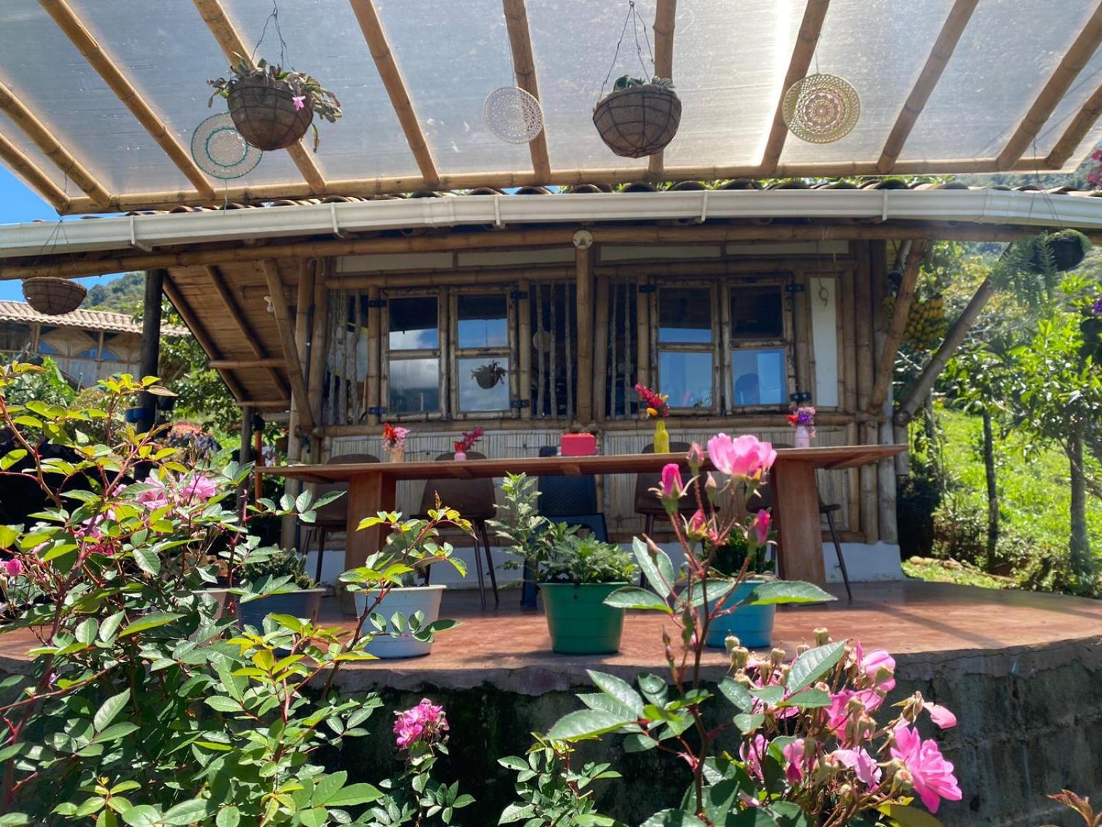 Ecohotel Soplo Del Tambo Кокорна Екстериор снимка
